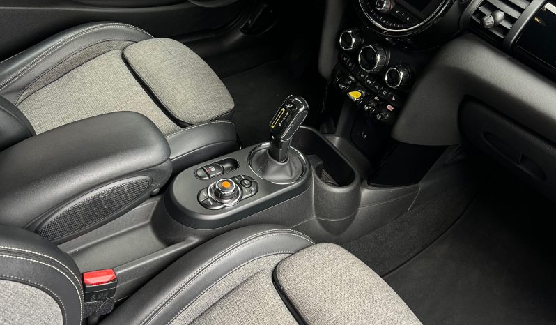 MINI Cooper SE 3p LCI II BEV 184cv completo